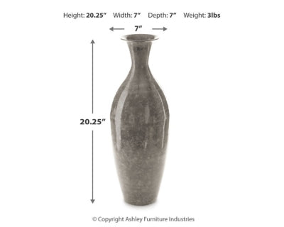 Brockwich Vase