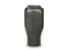 Kierlain Vase