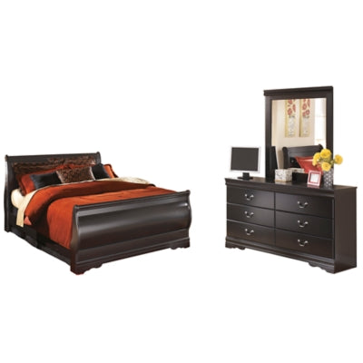 Huey Vineyard Queen Sleigh Bed with Dresser and Mirror