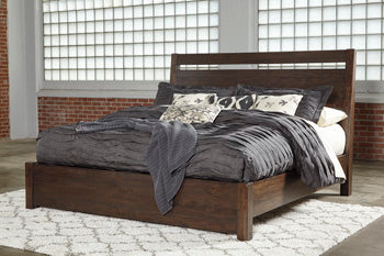 Starmore California King Platform Style Footboard with Rails