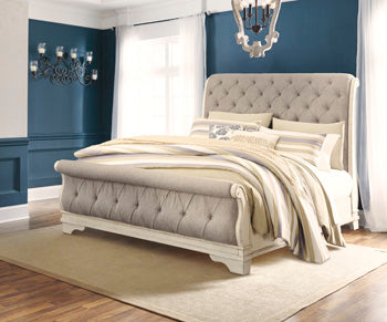 Realyn California King Sleigh Rails