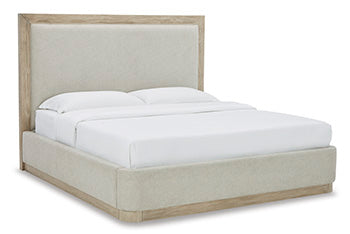 Hennington Queen Upholstered Footboard with Rails